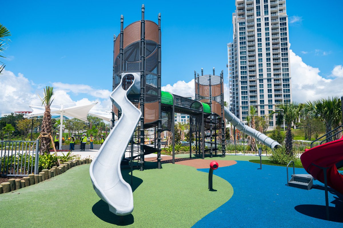 VisitSPC's tweet photo. .@TheSoundFLA at Coachman Park, Clearwater's newest outdoor concert venue and waterfront park is only a few weeks away from its weeklong Grand Opening Celebration! Click below to learn more! 🎵☀️🌴 #TheSoundFLA #CoachmanPark #Clearwater #Florida 

https://t.co/dXP7RrxPZM https://t.co/g8Pl6OfOXD