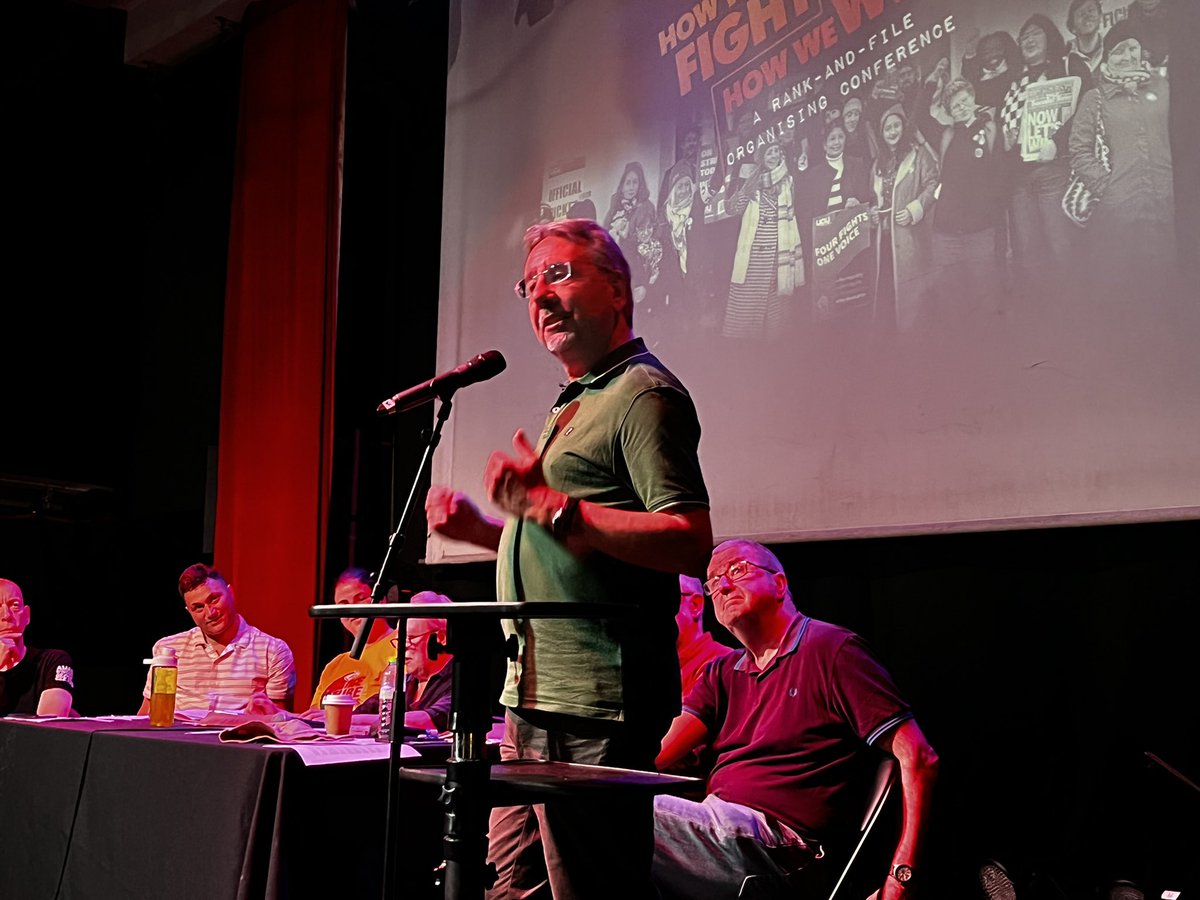 ShabbirLakha's tweet image. “We cannot allow this revival of the working-class movement to be defeated like the miners were in the 80s. This is a struggle we have to win.”
Rousing speech from @JohnWRees at the #RankAndFileConf