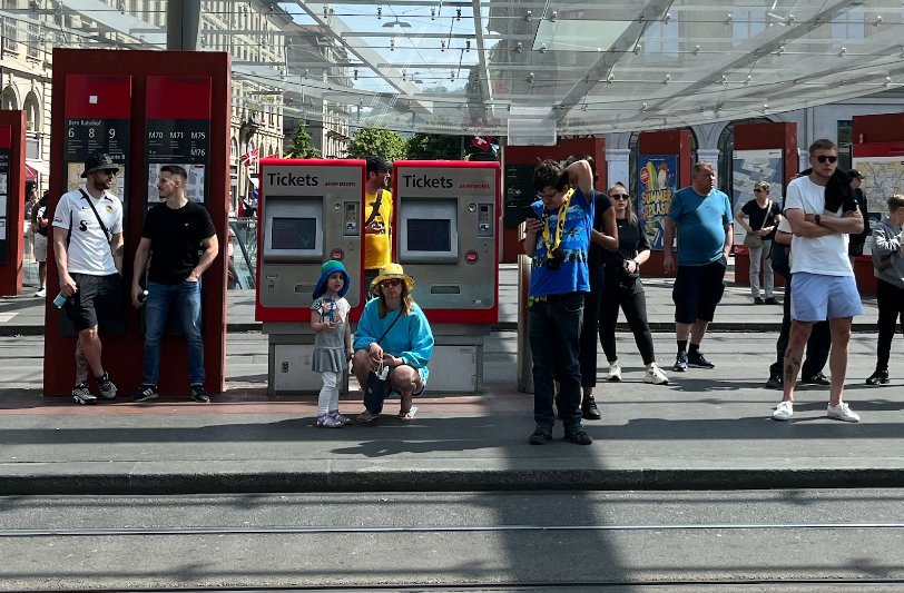 A key success factor in Switzerland’s attractive, high ridership system our delegation learned about is the principle of "One Journey, One Ticket": the idea that when you pay a fare, it's for your entire journey, no matter how many times you transfer between modes or operators.