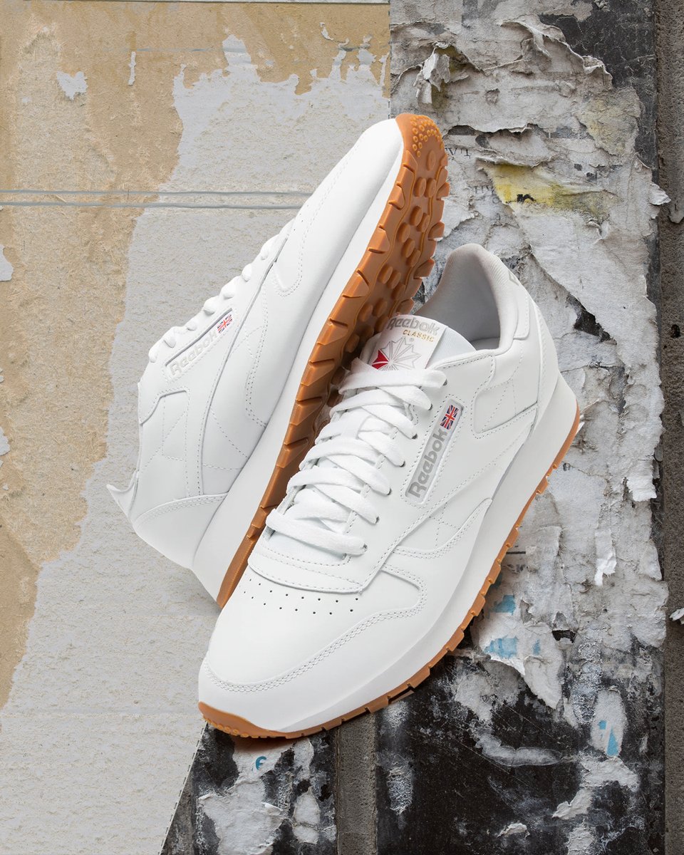 Clean, minimalist design keeps your look forever fresh. Pulled from the archives, these Reebok Classic Leather Shoes update the iconic retro style. How will you pair 'em?

Reebok Classic Leather White Sneaker in UK6-11 for R1599.95 in-store & online: bit.ly/3OZnFAS