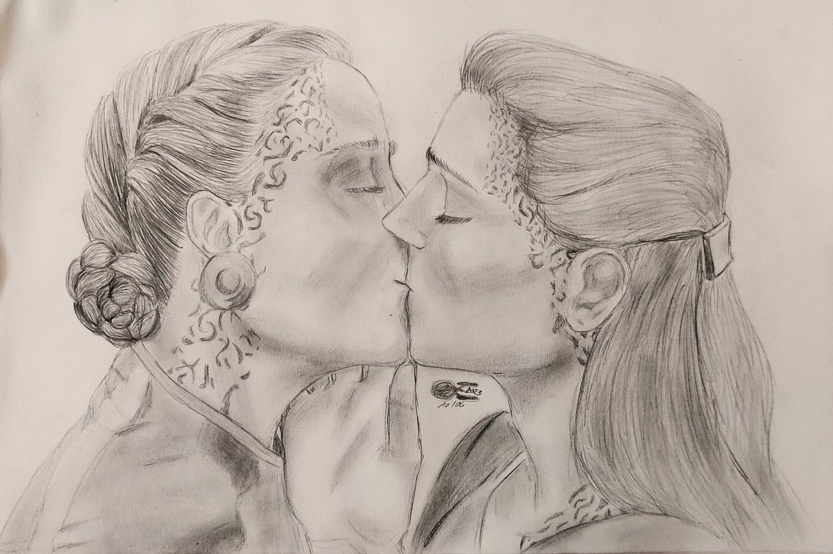 enterprise_naug's tweet photo. And here's the finished scene, happy pride everyone!
#rejoined #StarTrekDeepSpace9 https://t.co/E0iOCo1EKA