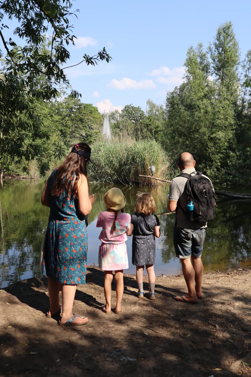BA_Xhain's tweet photo. ☀️🌳🌱Langer Tag der Stadtnatur bei der Eröffnung des Stadtnatur-Erlebnispfades im #GörlitzerPark in #Xhain: Quizrallye und Entdeckungsreise zu tierischen Bewohnern und ihren Lebensräumen im #Görli https://t.co/g5uRXLQ2FI