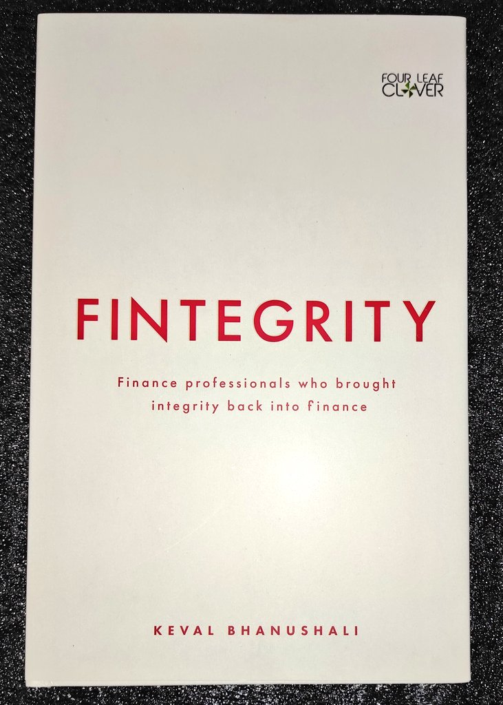 InvestmentBook1's tweet photo. Thank you for the Special Hamper ❤️🙏 @kevalb26 @Fintegritybook 

And Big Congratulations on this Amazing book Launch https://t.co/3NYmDhghBz