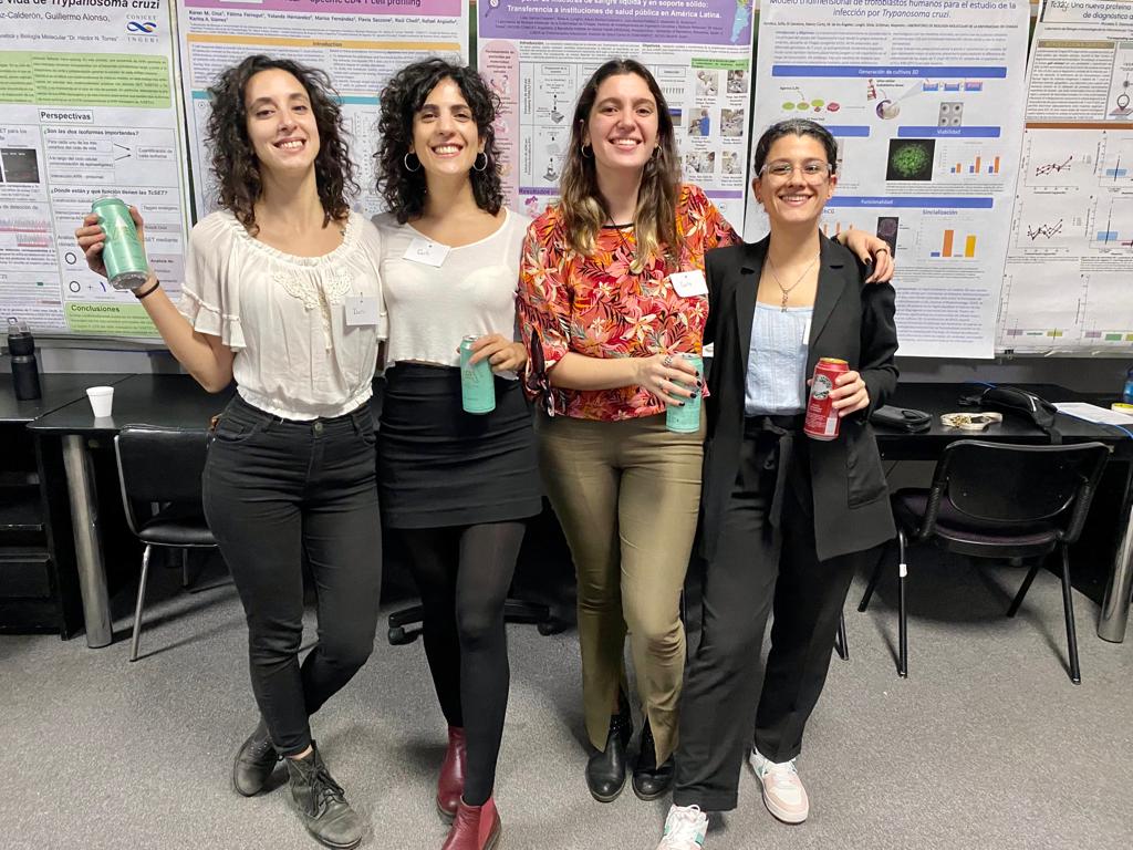 mdrolopez's tweet photo. Ayer se hizo la Jornada de Ciencias en el #INGEBI
Estoy muy orgullosa por el esfuerzo de todos. Sobretodo agradecida a los directivos por confiar en nosotras la organización y a mis directores por bancar y apoyar @buiyitw @JOcampoLab
@EugeSegretin gran fotógrafa.
Gracias! https://t.co/NnWShxaTTc