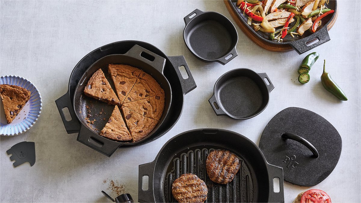 hmschuldt's tweet image. Question 4/10: What would you like to cook in a cast iron grill?

#KitchenChat