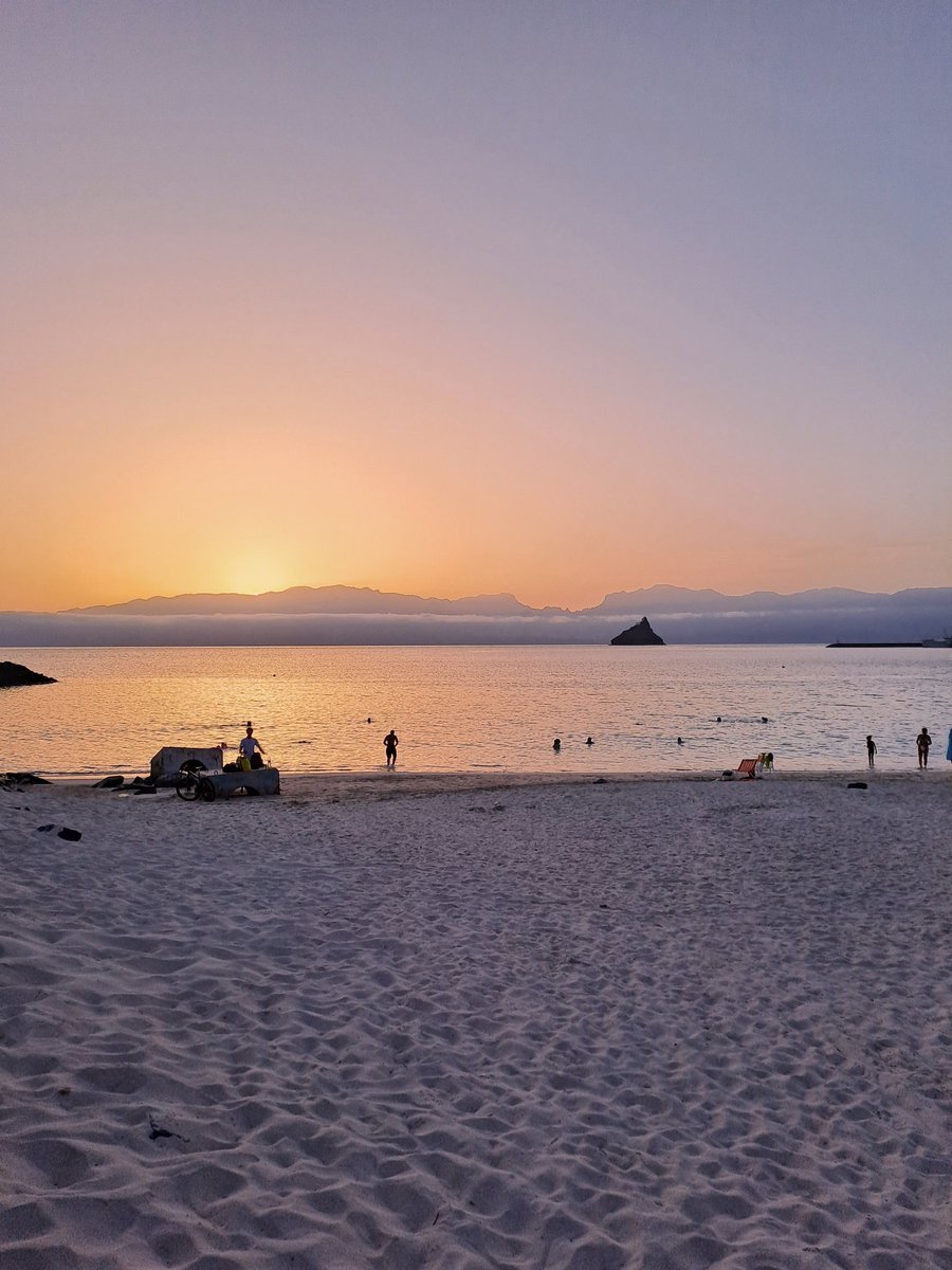 Beautiful sunset over Mindelo, Cabo Verde ✨️
#SOLAS #summerschool