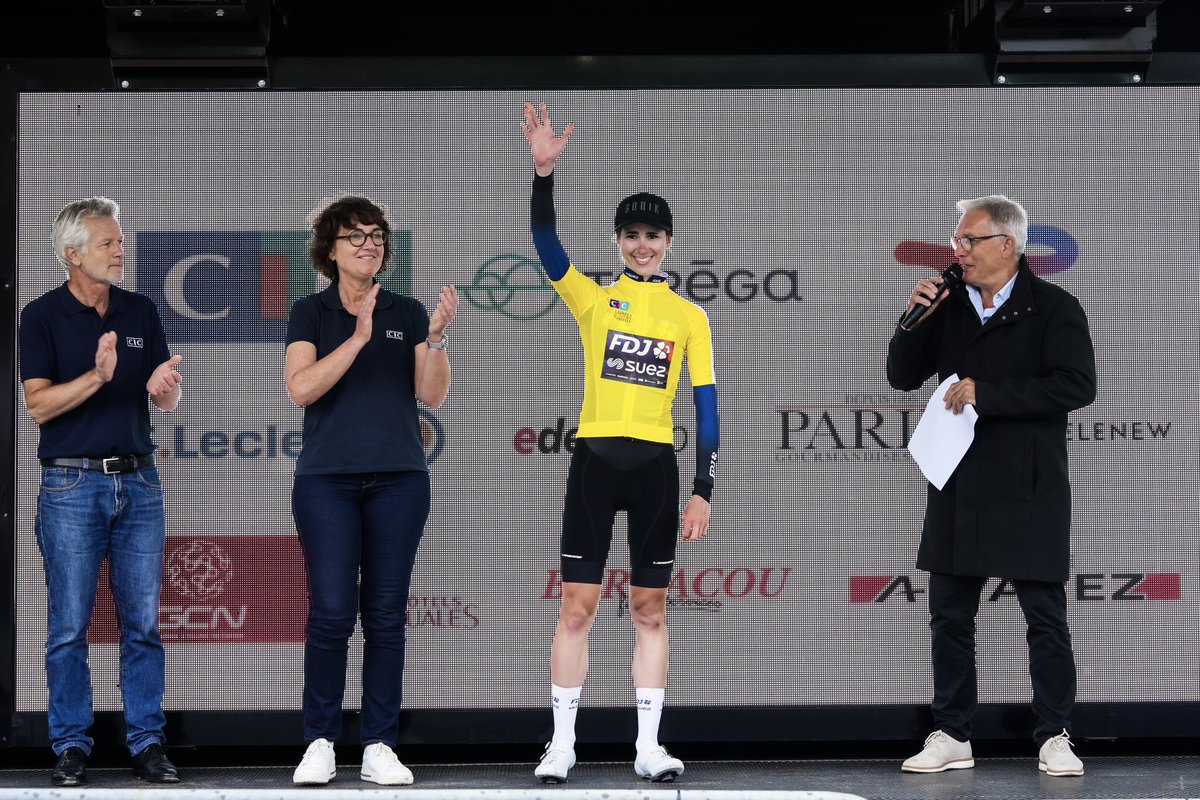 Here is the new yellow jersey of the Tour des Pyrénées 💛

<a href="/marta_cavalli98/">Marta Cavalli</a> 🥳