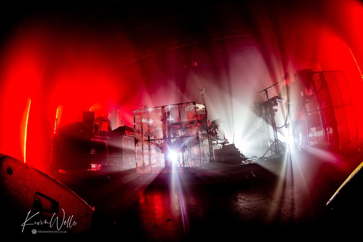 BigwhopperKevin's tweet photo. Leftfield at O2 Academy Sheffield 8/6/23 @O2AcademySheff @Leftfield @academyamg #o2academysheffield #Sheffield #livemusic #livemusicphotography https://t.co/LONhxnqVui