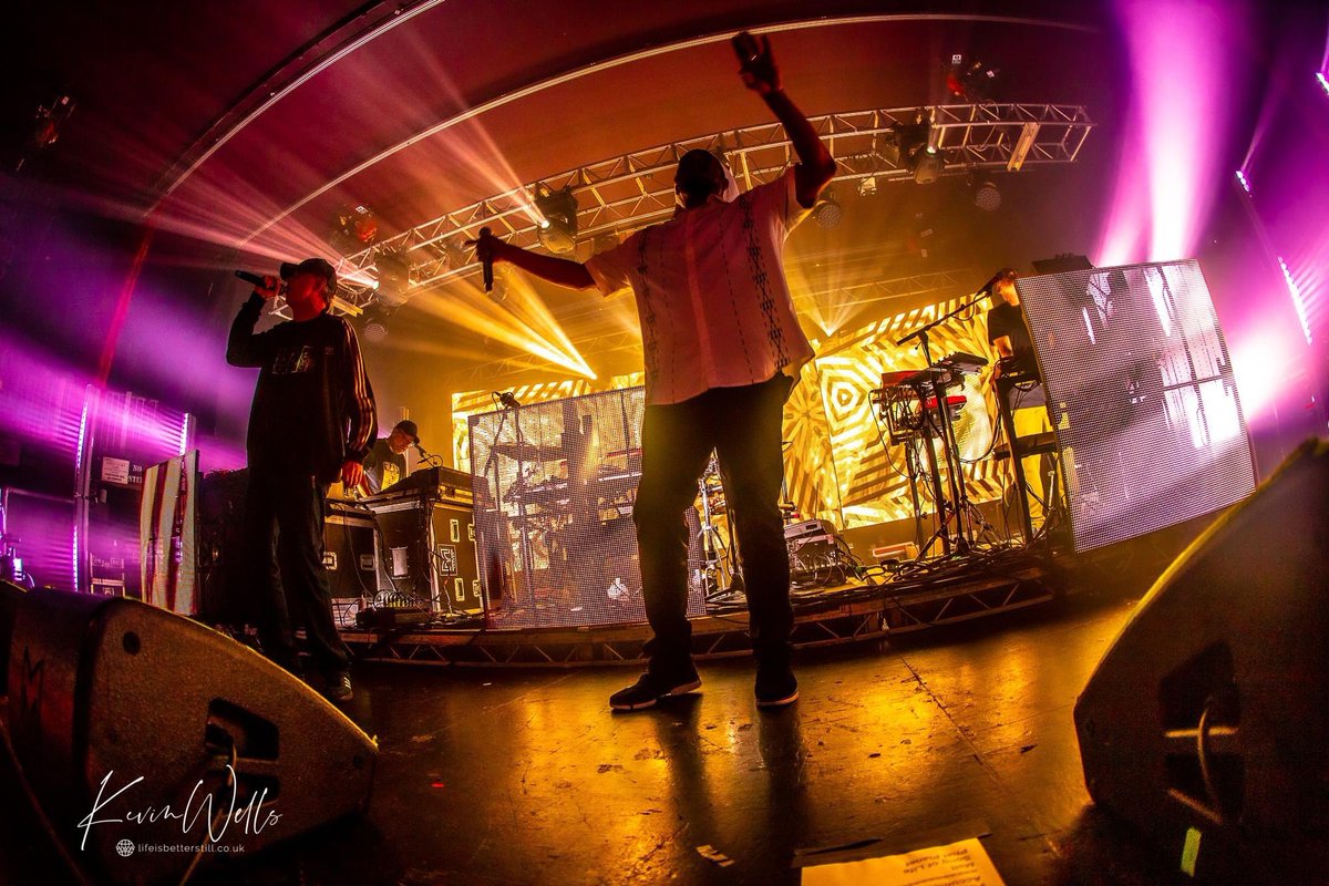 BigwhopperKevin's tweet photo. Leftfield at O2 Academy Sheffield 8/6/23 @O2AcademySheff @Leftfield @academyamg #o2academysheffield #Sheffield #livemusic #livemusicphotography https://t.co/LONhxnqVui