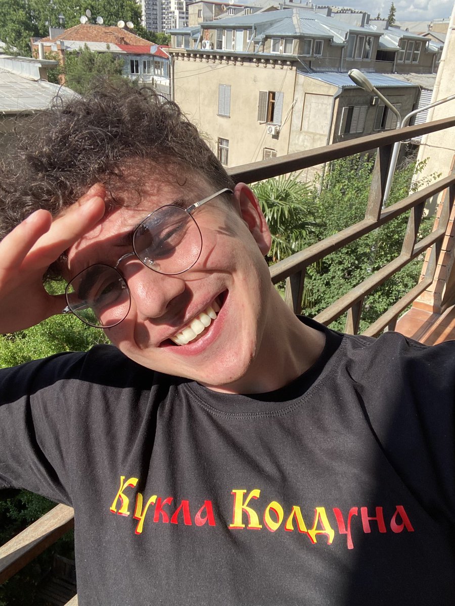 twitshama's tweet photo. Поздравьте, у меня футболки Куколд и Душнила!

Куколд, потому что так меня называли в твиттере, и понравился сериал про малоизвестную группу «Король и Шут». А Душнилу мне приложили к заказу, не понял, почему.

За неделю до Тбилиси от @feelosophystore https://t.co/jDo7KyZlJQ https://t.co/a2Jr4KkyRi