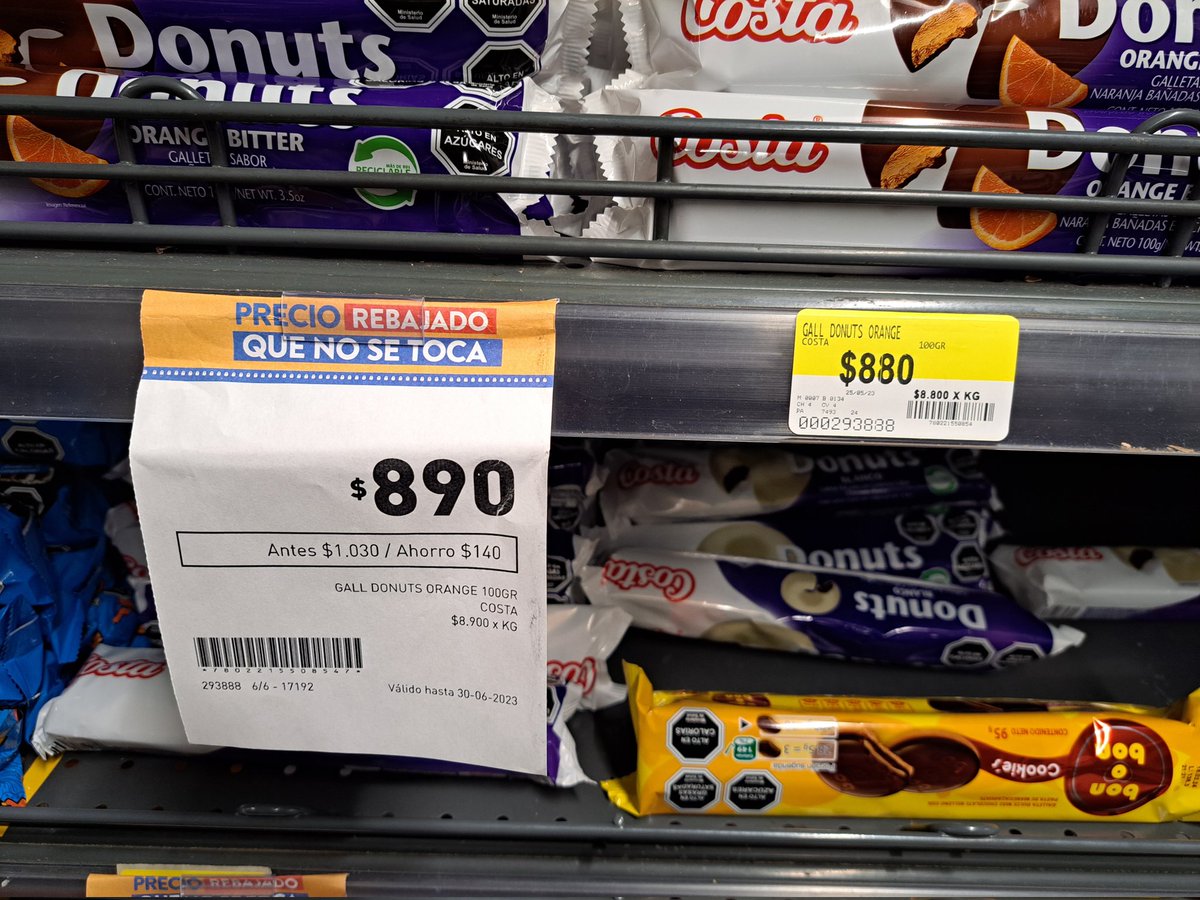 supersonic_sky's tweet photo. El otro día en el @LIDERcl saqué esta foto de una tremenda oferta que encontré 😆 #Valdiviacl https://t.co/0AhV9mX2fv