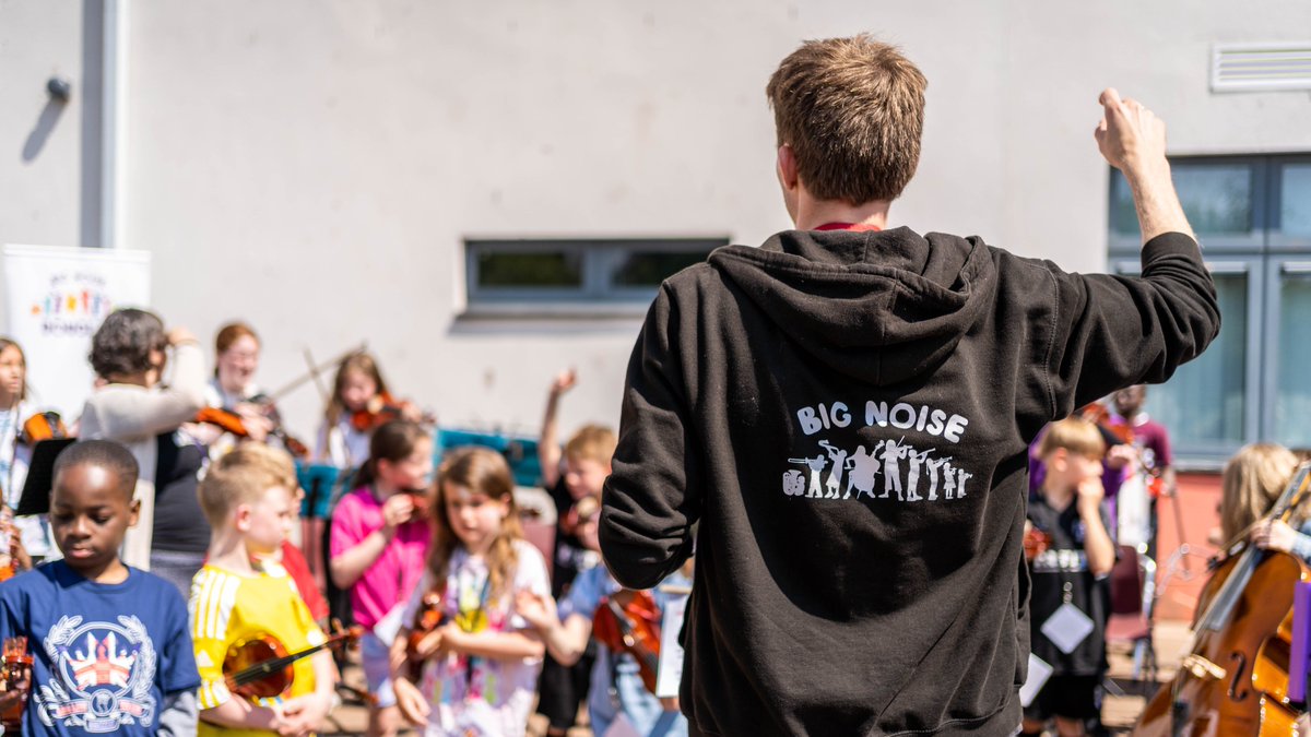 HumzaYousaf's tweet photo. 🎶 Happy 5th Birthday Big Noise Douglas!

Thanks to the inspiring children who entertained us today.

Big Noise is about so much more than music, it helps make a lasting difference to young people's lives.

@ScotGov is proud to support @SistemaScotland with £1.5 million funding. https://t.co/hZvasko7bF