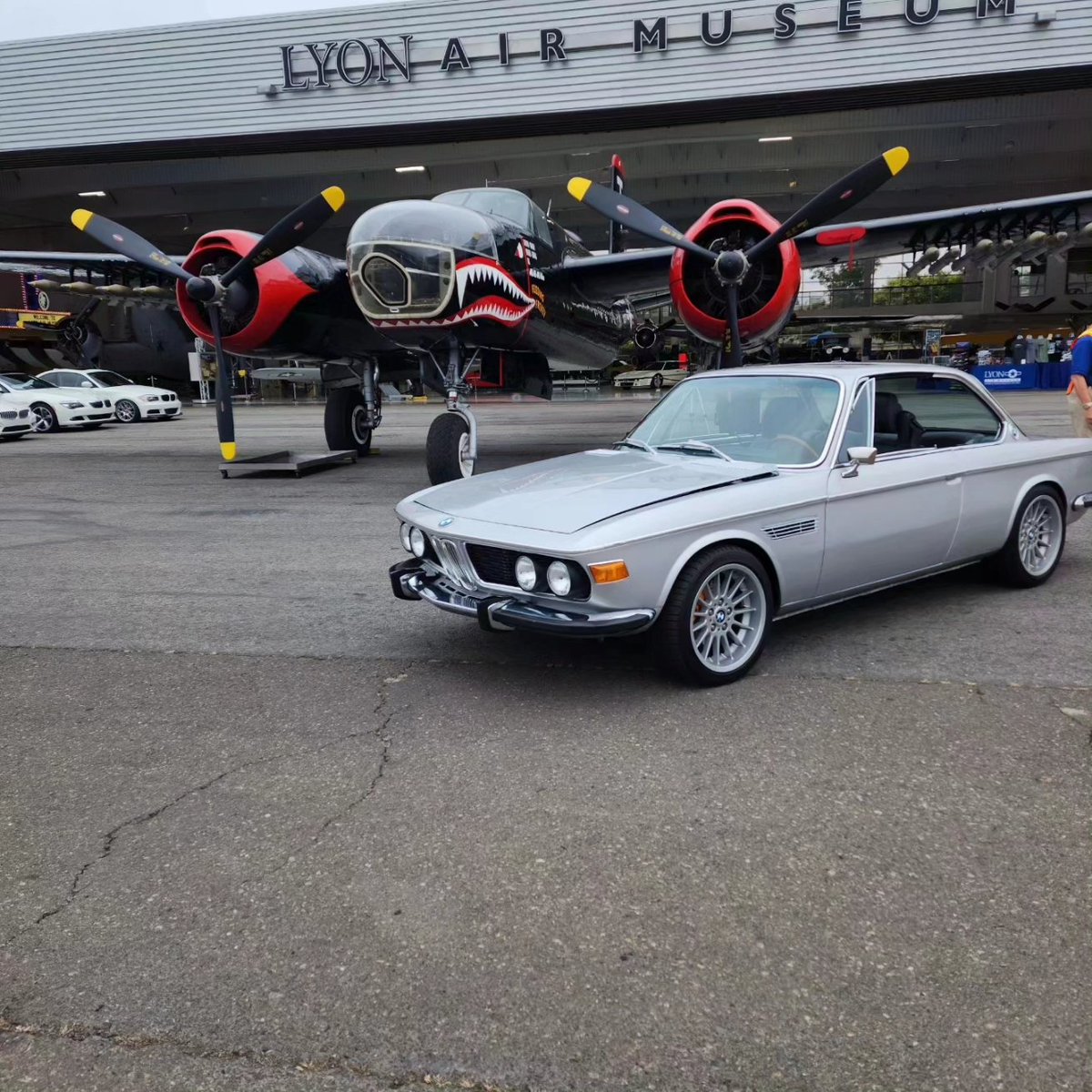 Helping out BMW Car Club of America, Los Angeles  today. Sputter couldnt make it out. But it will be a blast! But check out this tesla powered BMW E9. 
#bmw #bmwe9 #tesla #teslaswap #teslaswapped #bmwm #bmwm3 #bmwm4 #bmwm5