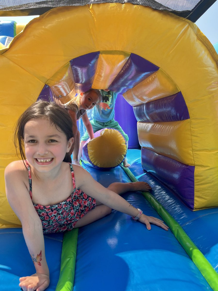 Fairhill ES Library tweet media