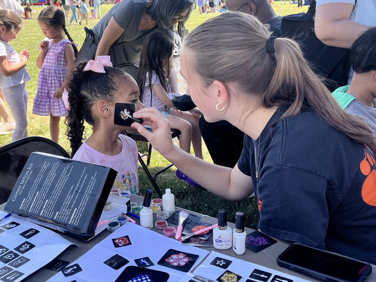 Fairhill ES Library tweet media