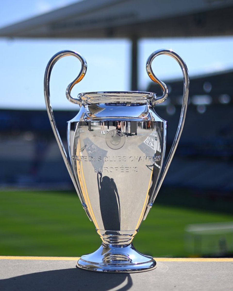 Rosellafcinter's tweet photo. يارب ليلة تفرحنا 🖤💙🏆🏆🏆🏆 https://t.co/OpAWW7xqe5