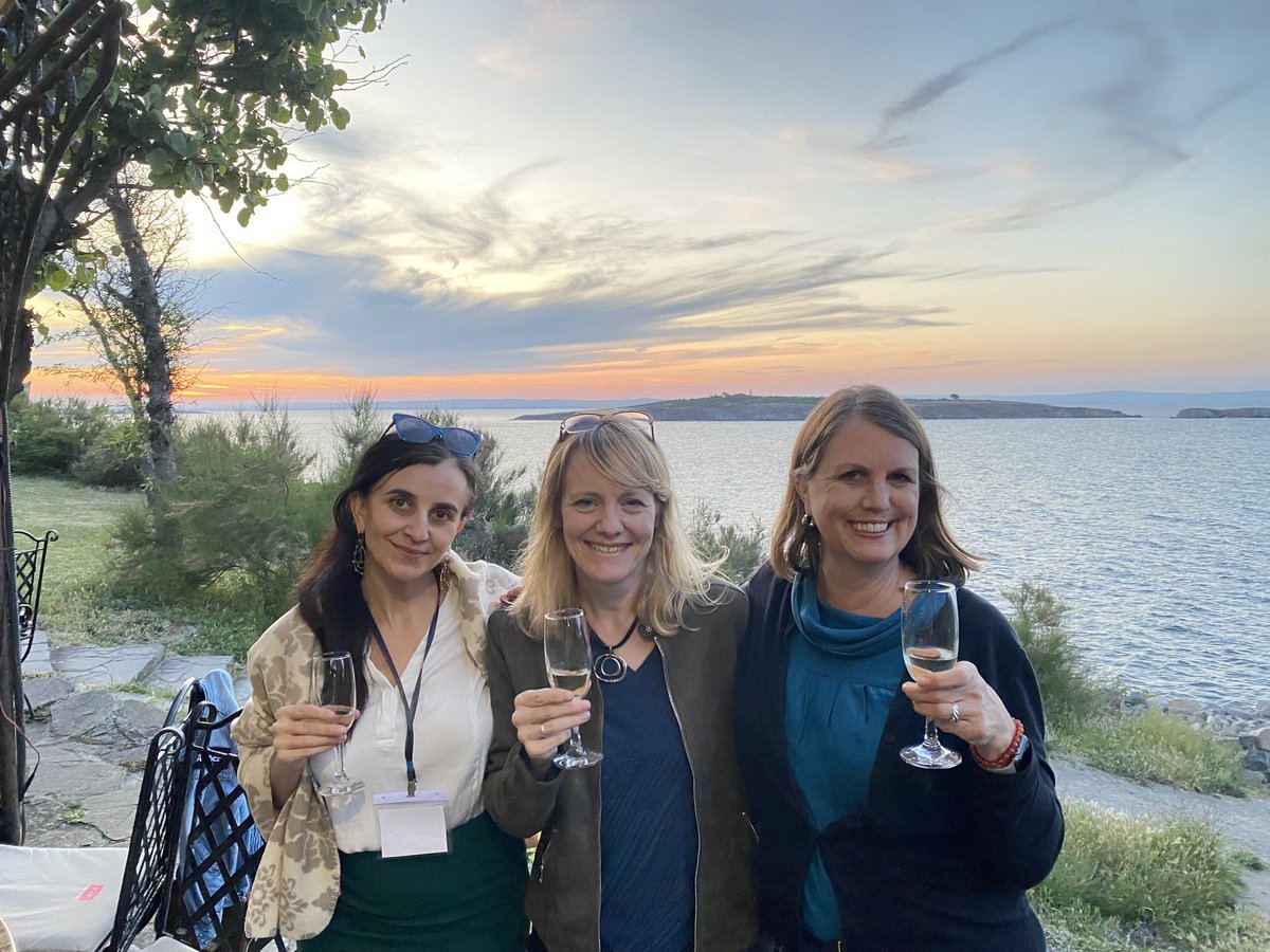 As promised: champagne in Sozopol with Milena and ⁦@_EKF⁩ #internationalbooker2023