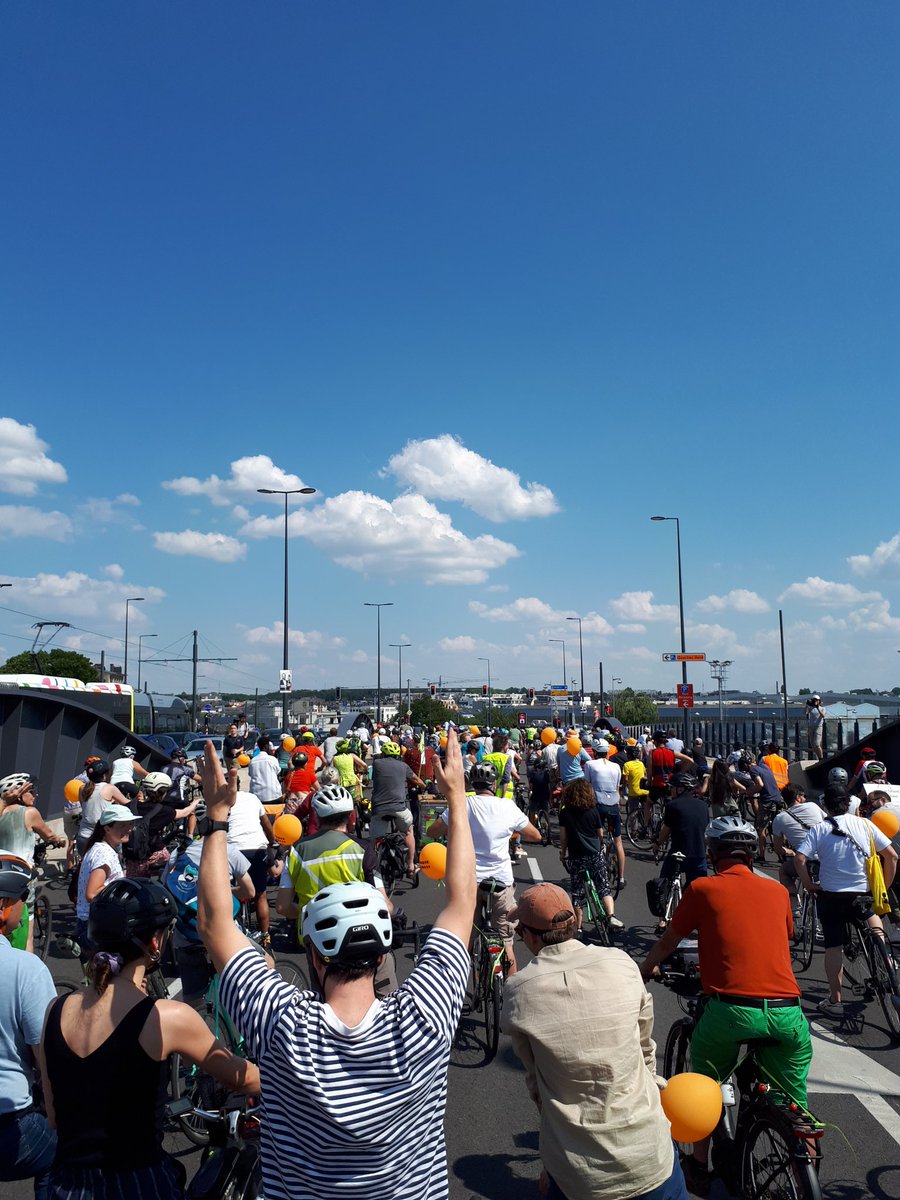 Viva la velorución. 🚩