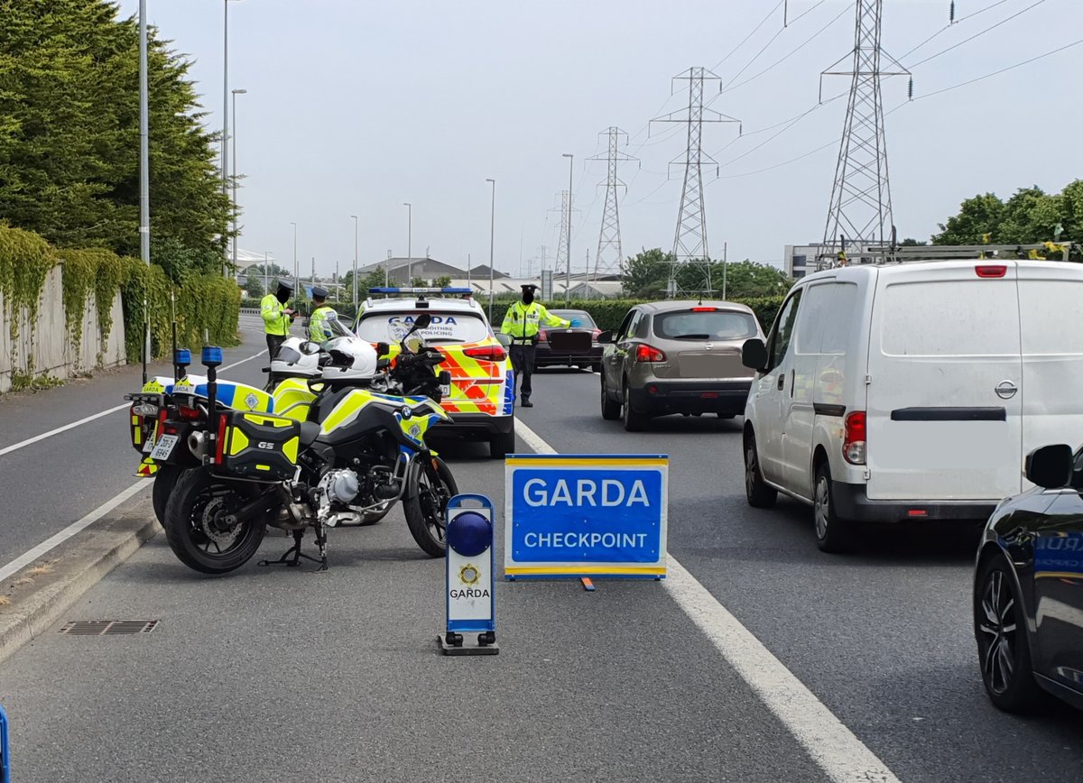 An Garda Síochána tweet media
