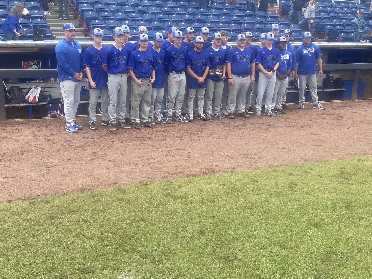 SLUDAD2017's tweet photo. D-H Eagles Baseball, NYSPHSAA Semi-Finalists. Great Season!#DHNation https://t.co/Rsb3RGXK1p