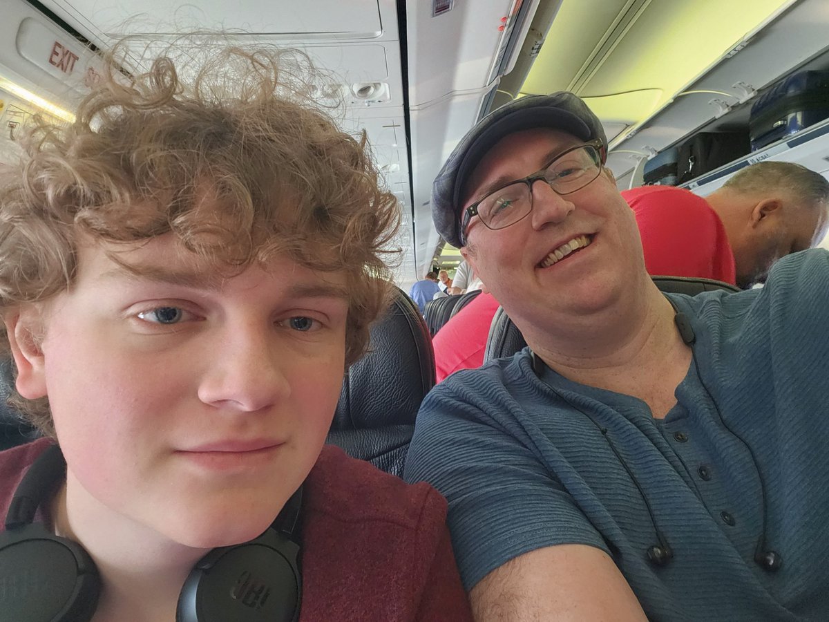 DavidMDrever's tweet image. Heading to @washingtondc for @365EduCon.  Looking forward to share everything you need to get started with #Compliance and #InformationProtection.  Oh and I&apos;m bring along a helper.