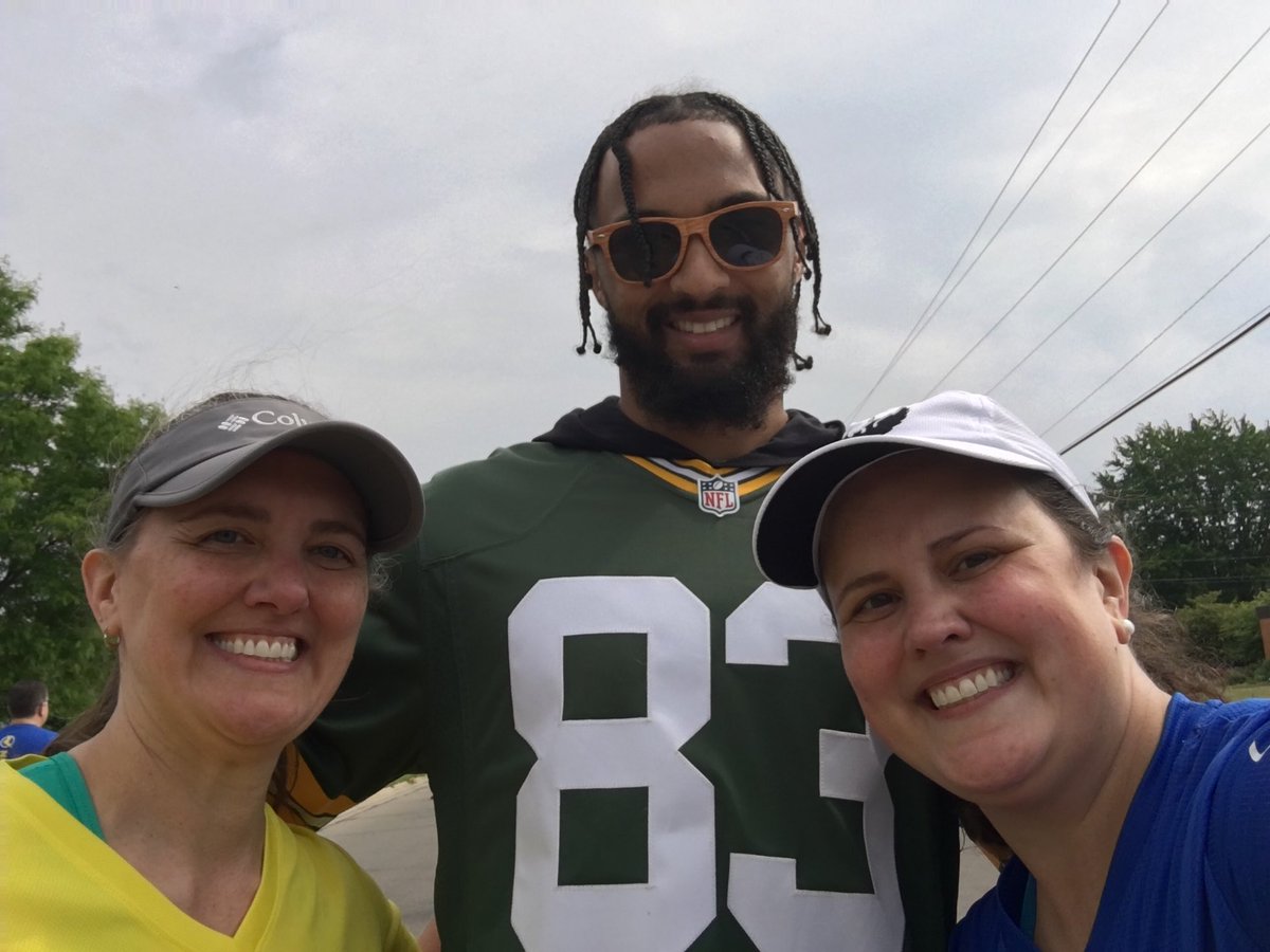 kvlies's tweet photo. ⁦@samori_toure⁩ Thanks so much for your support at the ⁦@BellinRun⁩! Good luck this year! https://t.co/HndupzZbrt