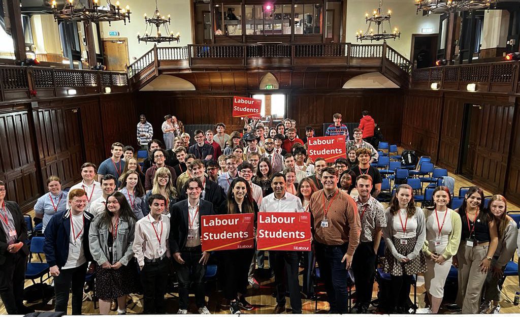 It was an honour to speak to so many young Labour members about the future under a Labour Government. Let’s go out and win it together!

#NLS2023 #AFutureWithLabour