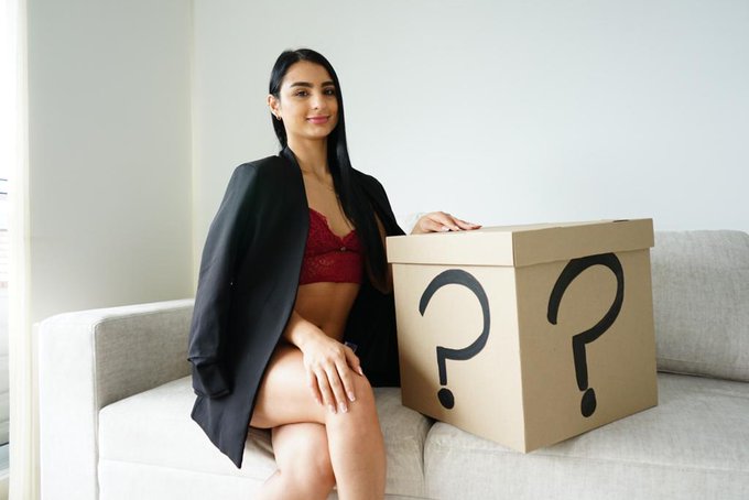 Let me introduce you the mystery box, every week with new surprises inside, this week all my videos are<a href="/tag/girls"class="tags"><span>#girls</span></a><a href="/tag/homemade"class="tags"><span>#homemade</span></a><a href="/tag/xxx"class="tags"><span>#xxx</span></a><a href="/tag/amateur"class="tags"><span>#amateur</span></a><a href="/tag/nudes"class="tags"><span>#nudes</span></a>