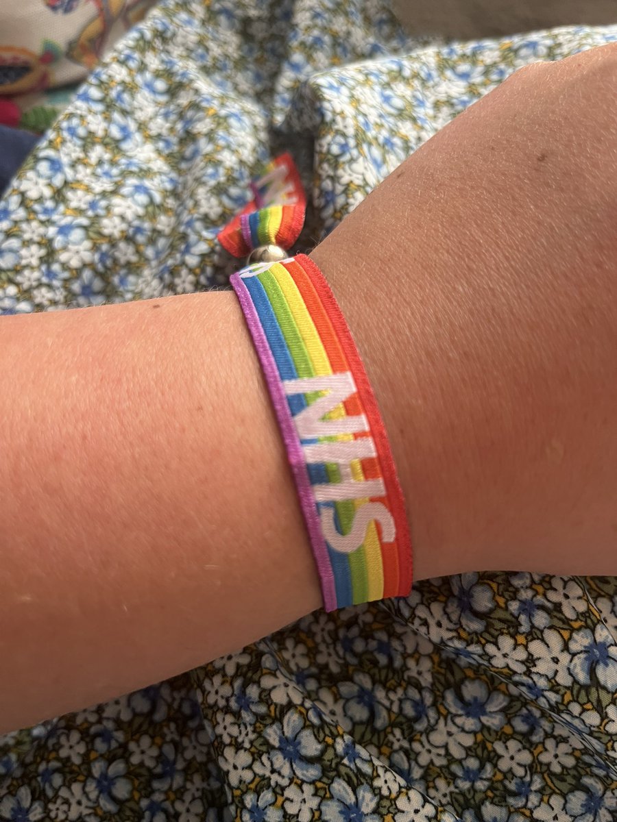 Abbie Wainwright (@alwainwright1) on Twitter photo Lovely few hours Portsmouth Pride and lovely to see some colleagues at the <a href="/PHU_NHS/">Portsmouth Hospitals University NHST</a> <a href="/PorthospCharity/">Portsmouth Hospitals Charity 💙</a> stands! Thanks for the wristband 🫶🏼🌈 <a href="/Candice_Berry1/">Candice Berry 🇹🇹🇬🇧</a> #ProudToBePHU #portsmouthpride Lovely few hours Portsmouth Pride and lovely to see some colleagues at the <a href="/PHU_NHS/">Portsmouth Hospitals University NHST</a> <a href="/PorthospCharity/">Portsmouth Hospitals Charity 💙</a> stands! Thanks for the wristband 🫶🏼🌈 <a href="/Candice_Berry1/">Candice Berry 🇹🇹🇬🇧</a> #ProudToBePHU #portsmouthpride
