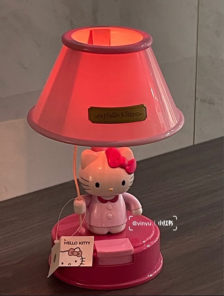 hello kitty lamp