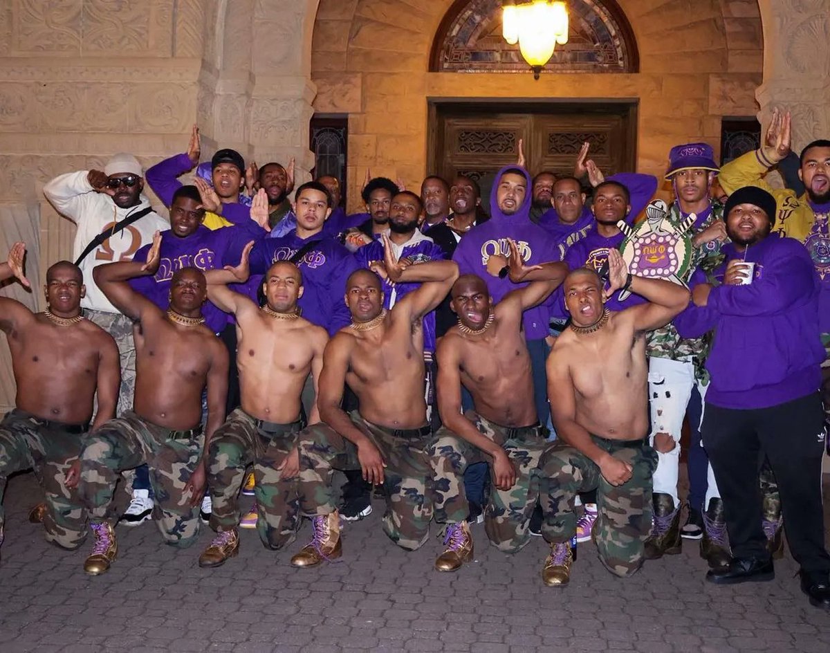 Shout out to the Spring 23 line of Omegas at Stanford University! 💪🏾⚡️

@morningthunderques 
📷: @patsmithty 
#OmegaPsiPhi #Stanford