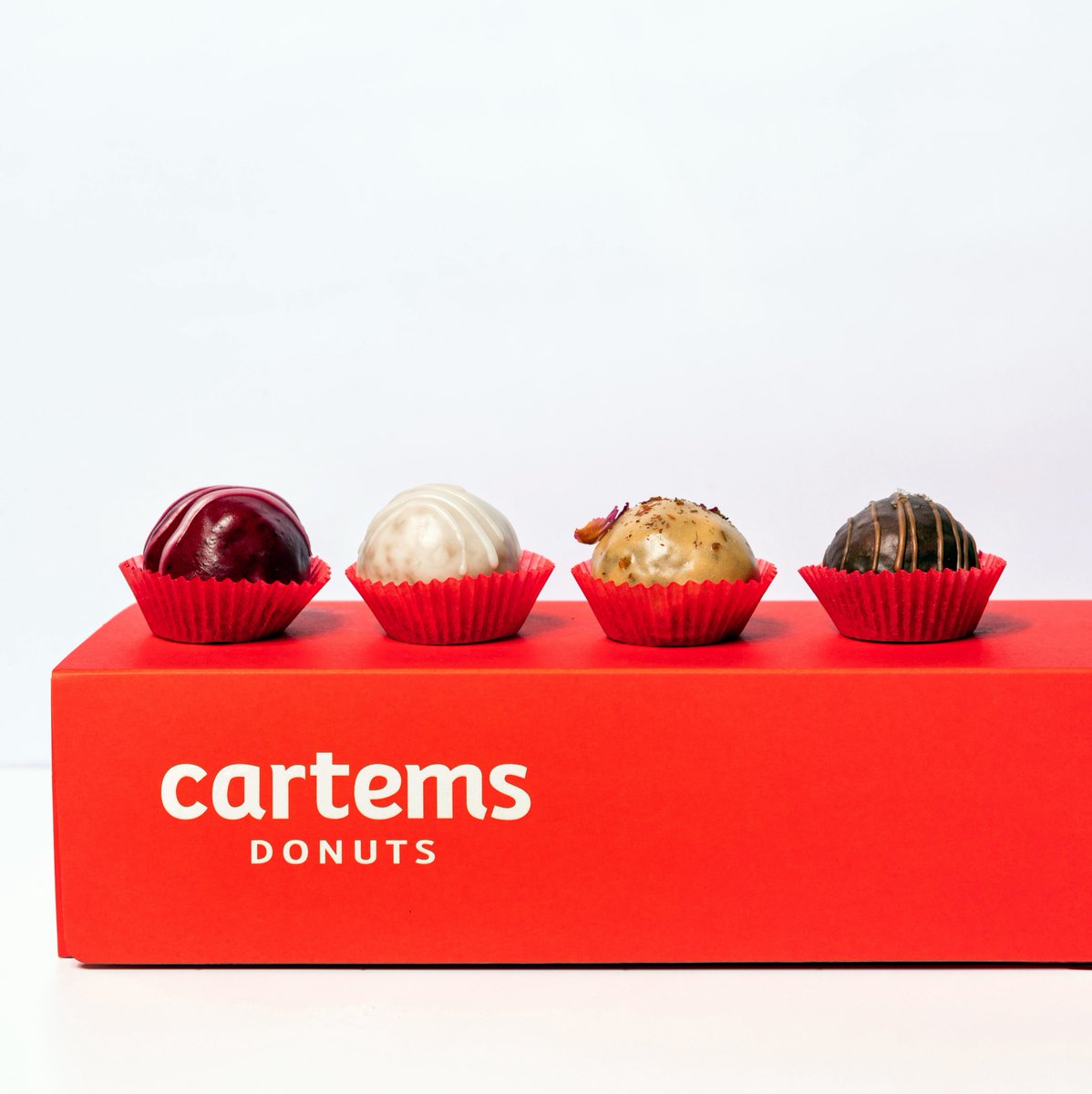 Saturday plans sorted—Donuts with a side of Donut Pops! 🍩⚡️⁠
⁠
Our 🆕 #DonutPops are available Fridays – Sundays, while supplies last. Sold as singles or packs of 4!⁠ 

Come by and give them a try this weekend!!! 😀