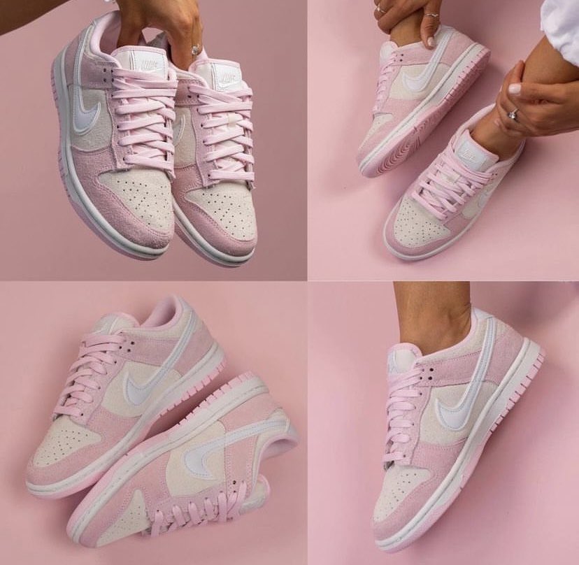 DayDreamKicks's tweet photo. Pink Foam Dunks🎀 https://t.co/DB5vWMgsZv