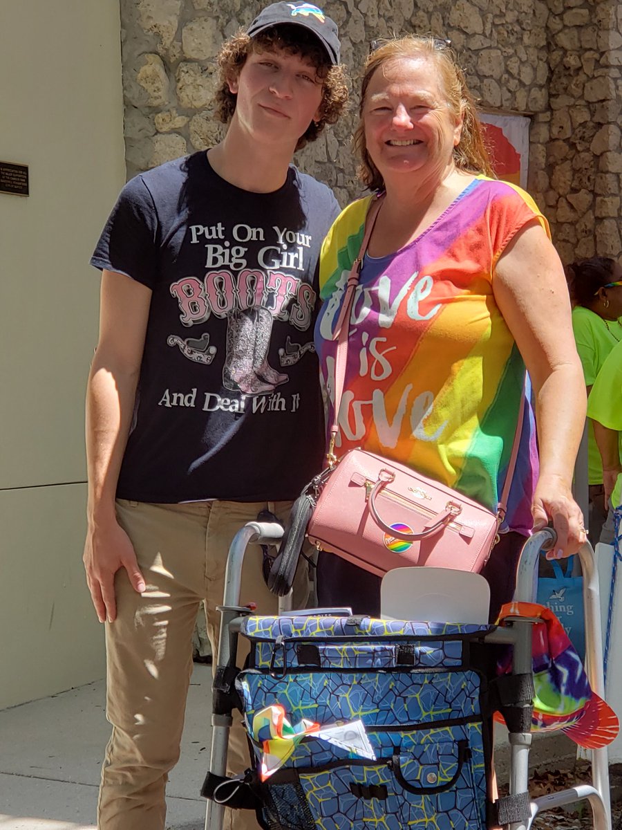 lusher61's tweet photo. Awesome speech by @zandermoricz at #naplespride🏳️🌈
Thank you for dealing with the heat! https://t.co/048t1KNzyq