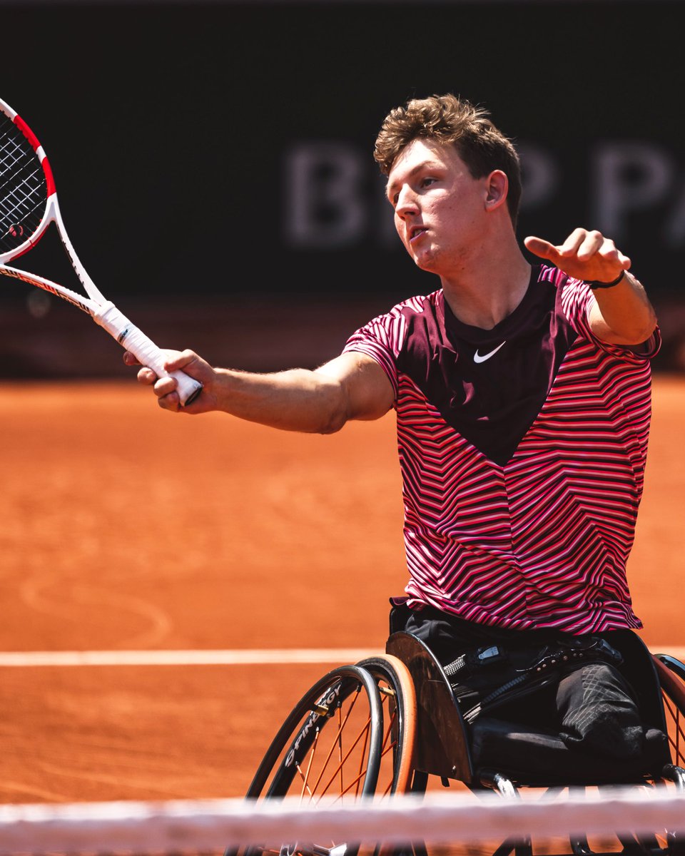 Nike's tweet photo. Le Champion x3 🎾

Congratulations @diedethegreat, Tokito Oda, and Niels Vink on each taking home the hardware with major title wins in Paris. 🏆 Keep building your legacies and pushing the game forward. https://t.co/JRG9cEylQP