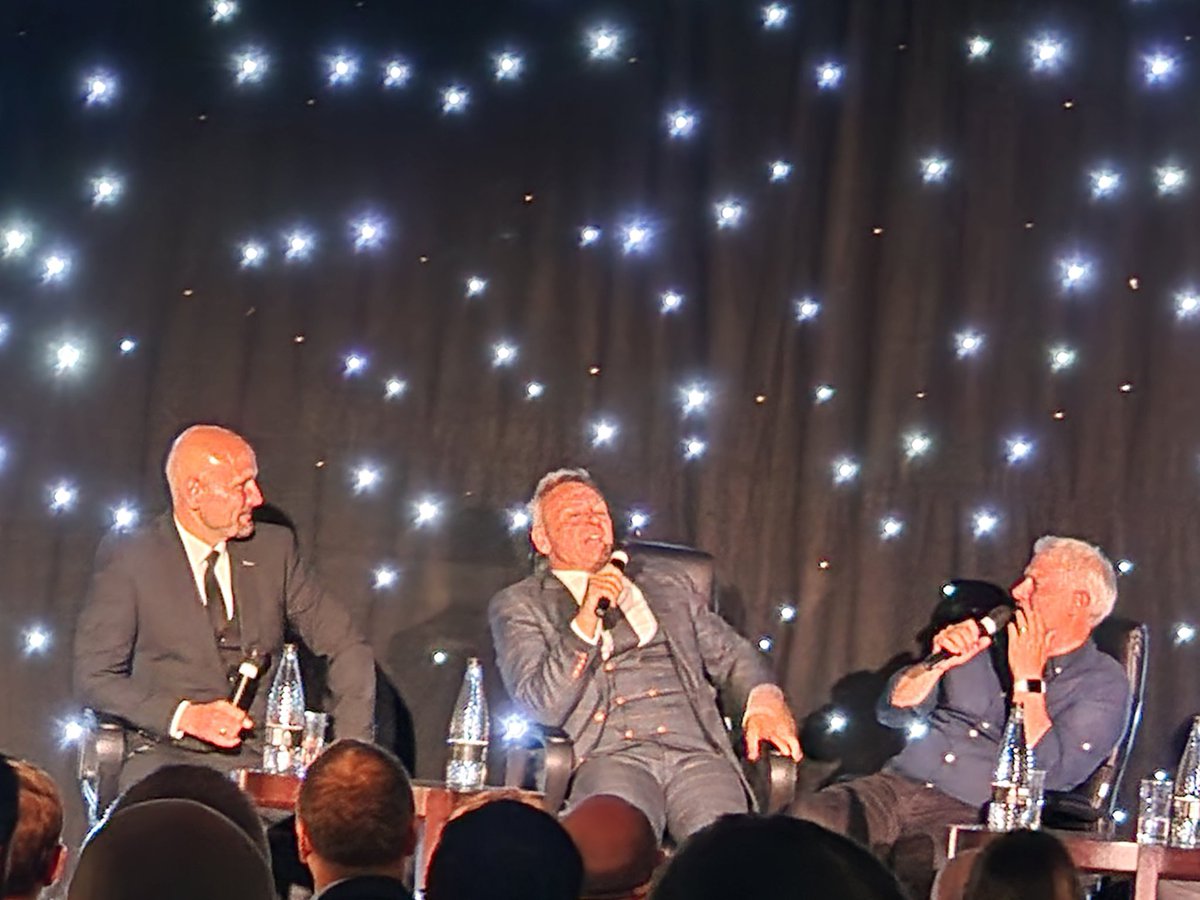 MandyHammond1's tweet photo. @HeelToeCharityπ£ An Evening With The Entertainers β½οΈ
Fab event hosted by @stevewraith sponsored by @irwinmitchell @sv1
@7RobLee #roblee #leeclark #johnberesford
#TeamHT #HTTheEntertainers #NUFC #NUFCFans
@NUFC_NEWS_UK @NUFC https://t.co/ISXHewDOYJ