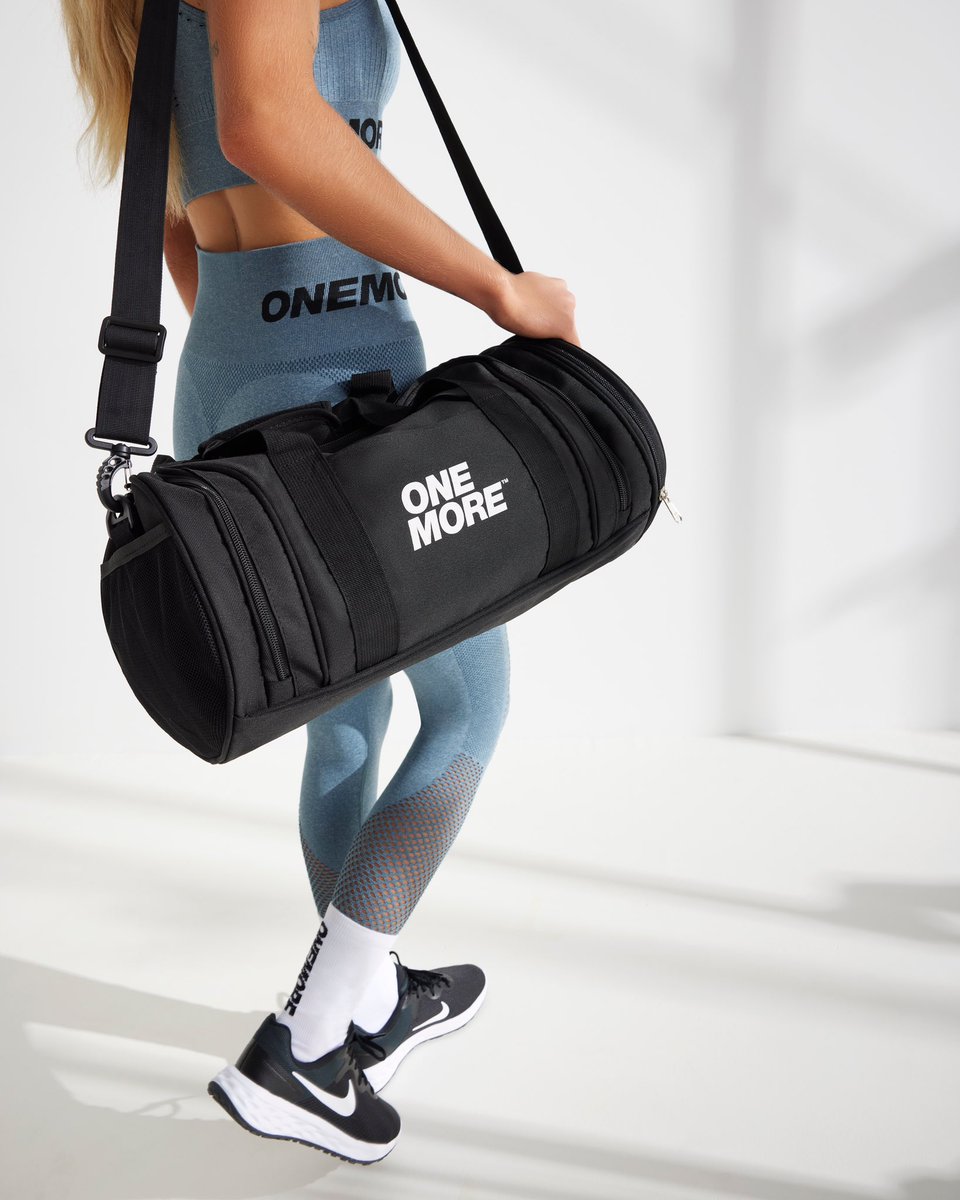 Onemore_apparel's tweet image. We are what we repeatedly do. Excellence, then, is not an act, but a habit.
- Aristotle

Let's build those habits for success together, ONEMORE fam! 💪

#HabitBuilding #FitnessSuccess
#ONEMORE #iamonemore #fitnessjourney #fitfam #gymwear