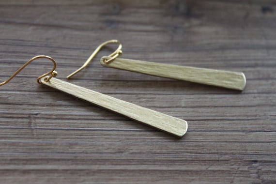 Gold Brass Earrings, Long, Dangle and Drop Earrings, etsy.me/3BRjTSQ #earringsdangle #barearrings #dangleanddrop #brassearrings @etsymktgtool