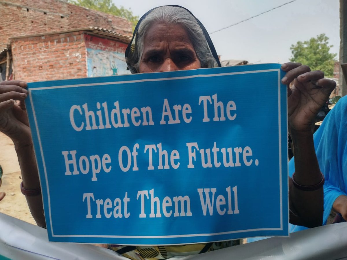 InitiativeOrg_'s tweet photo. हर बच्चा हंसी, प्यार और सपनों से भरे बचपन का हकदार है, न कि शोषण और श्रम का।  
@InitiativeOrg_ के सदस्य द्वारा अपने अपने क्षेत्र में जागरुकता कार्यक्रम के जरिए लोगों को जागरूक किया जा रहा है।
आइए आप भी बदलाव के आंदोलन में शामिल हों और बच्चों की आवाज बनें। #EndChildLabour https://t.co/PcGwOJszJY