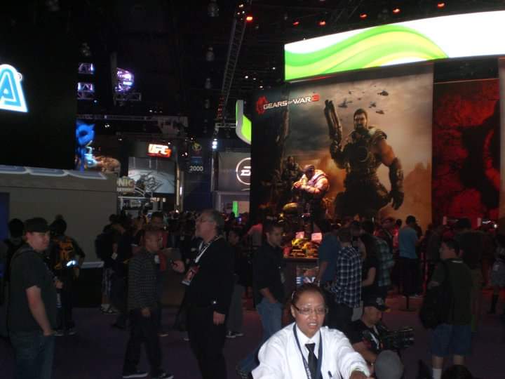 PolarMETHOD's tweet photo. I wonder where @therealcliffyb was in this pic. Prob locked in press rooms for hours 🤪#E32011 https://t.co/gkFF060Nxp