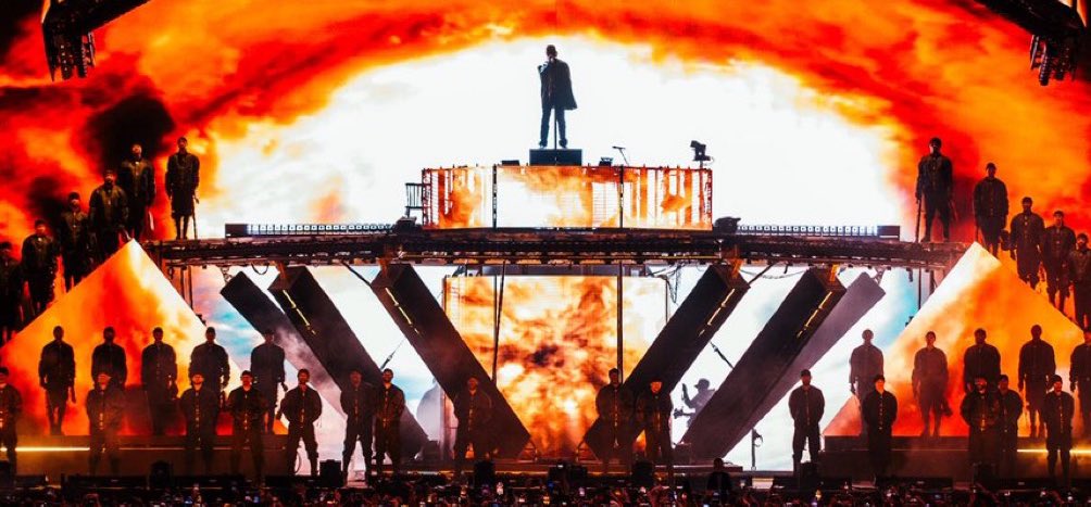 wrld_mag's tweet photo. [ THREAD ] 

Les meilleures performances lives de Metro Boomin https://t.co/Ky6uPufgtY