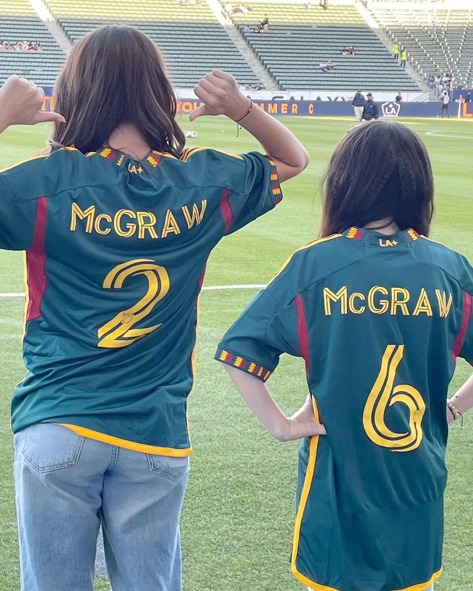 Thank you again for hosting us lagalaxy My family and friends had a blast watching you dominate Austin last night! Happy birthday violetmcgraw what an awesome way to celebrate!
