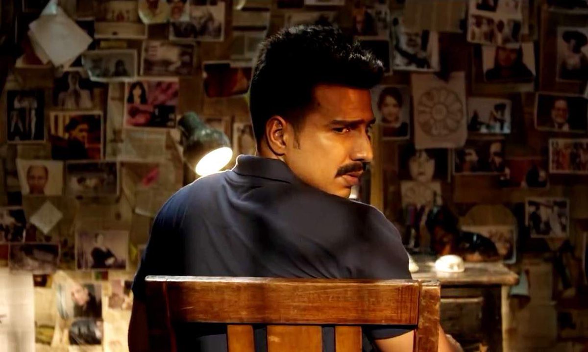 Every single person who watched #PorThozhil is speaking about #Ratsasan in one way or the other 🔥🔥🔥

Such is the BRAND created by @dir_ramkumar , @TheVishnuVishal & Ghibran 💥

G.O.A.T 😤🔥