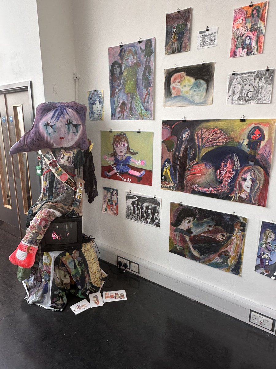 KingstonUni's tweet photo. #IllustrationAnimation #KSADegreeShow2023 https://t.co/xMGTuJhhoM