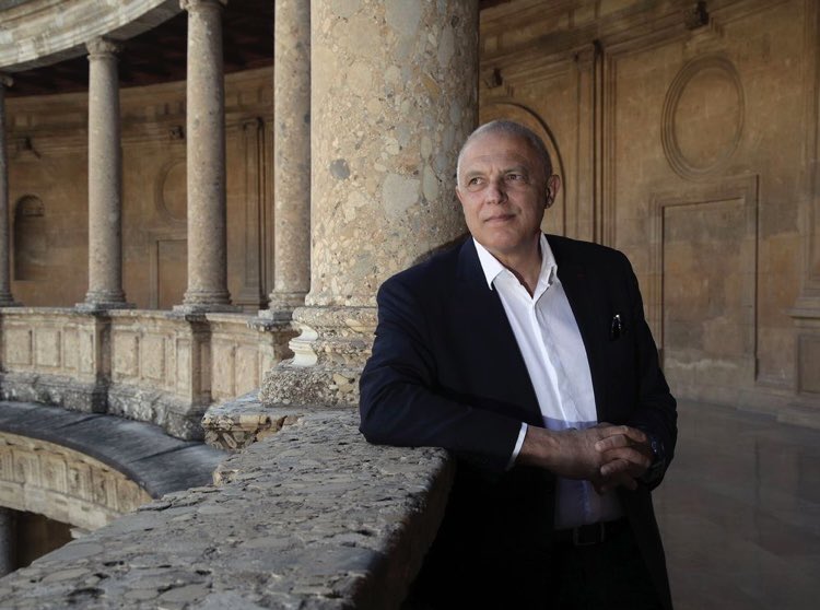 Ha muerto nuestro admirado Nuccio Ordine, el profesor jovial. Deja un hueco inmenso en el corazón del humanismo contemporáneo. 

📷 Pepe Torres (EFE)