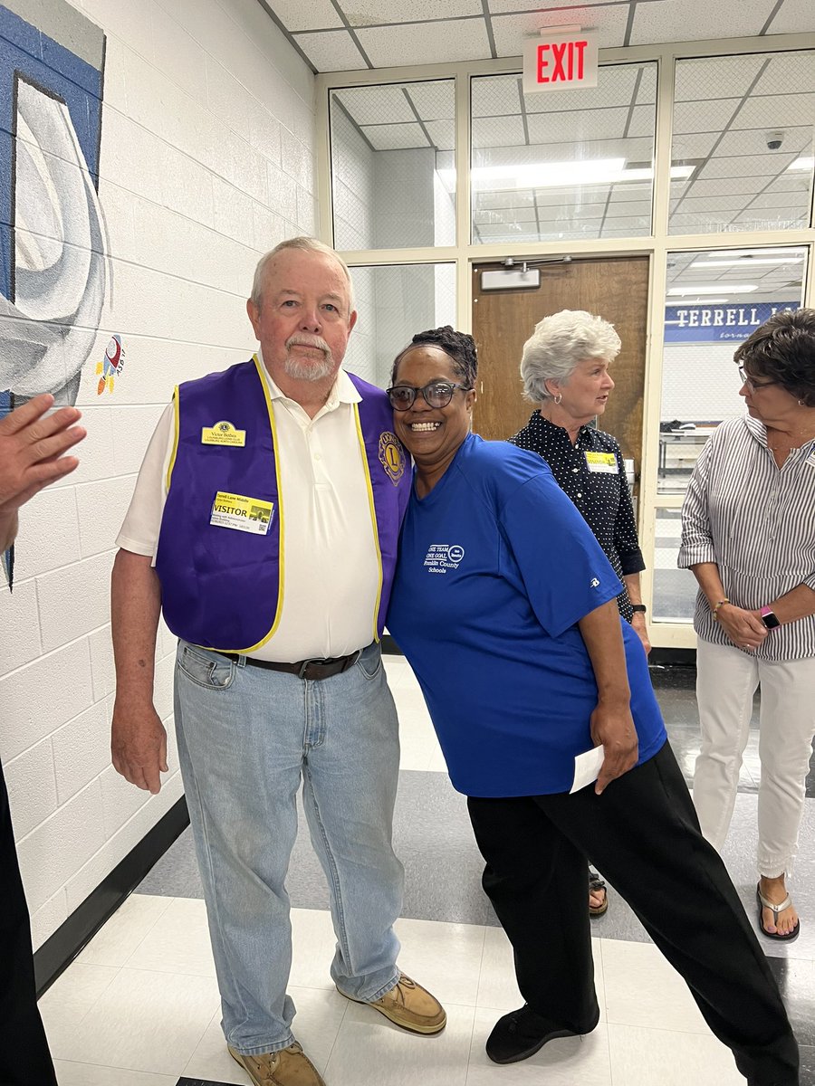 All smiles at Terrell Lane Middle School with help from the Louisburg Lion’s Club who helped pay off the outstanding lunch debt.  TLMS says “THANK YOU”! <a href="/FCSchoolsNC/">Franklin County Schools</a> <a href="/tlmstornados/">Terrell Lane MS</a> <a href="/ccdavis1122/">Crystal C. Davis</a>