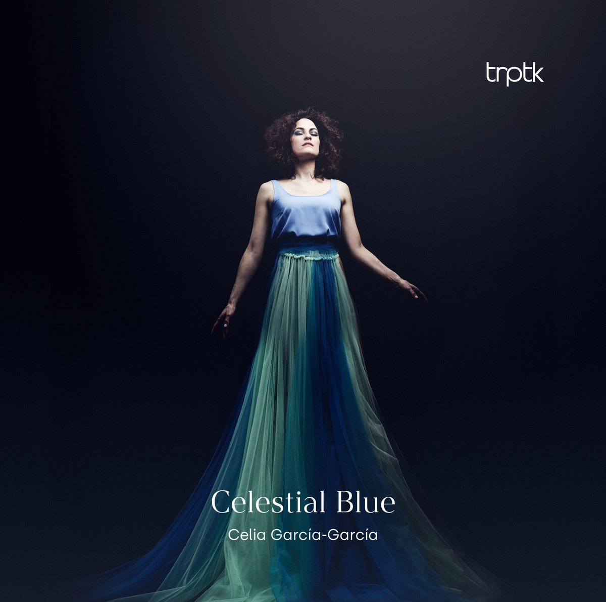cafezm's tweet photo. En este #CaféZimmermann ☕ de @radioclasica
📻 charlamos con la pianista Celia García García que nos presenta su CD💿"Celestial Blue" para celesta con obras de #Debussy o #Guridi. En su #Tafelmusik 🍵 nos propone piezas de #Faure o Guillaume #Connesson 👉🎧https://t.co/JJ9tfngEKD https://t.co/3fupMaBcc0