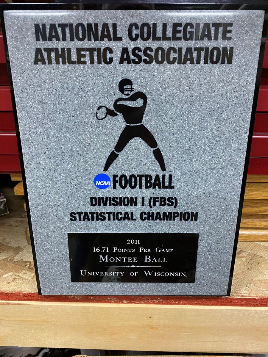 BadgersHistory's tweet photo. Being a College Football Hall of Fame nominee like @MonteeBall28 means your resume pops. An item that goes to the heart of his time with @BadgerFootball is the single-season scoring record set in 2011. Some perspective: His average was better than 14 UW teams going back to 1946. https://t.co/pWwIxMa6FX