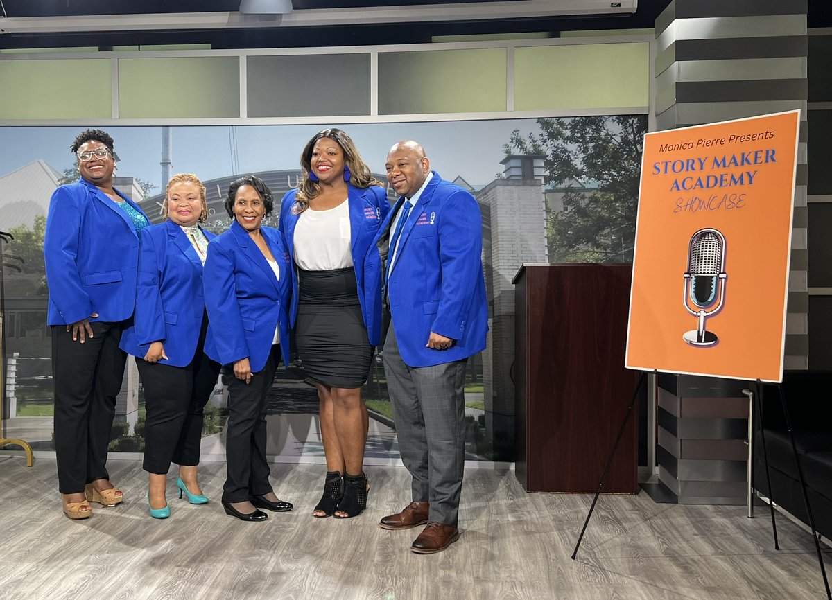 XulaMassComm's tweet image. What a treat. We were thrilled to host the inaugural @MonicaPierre  Story Makers Academy Showcase filled with the voices of emerging storytellers who inspire, empower and uplift #XulaMassComm