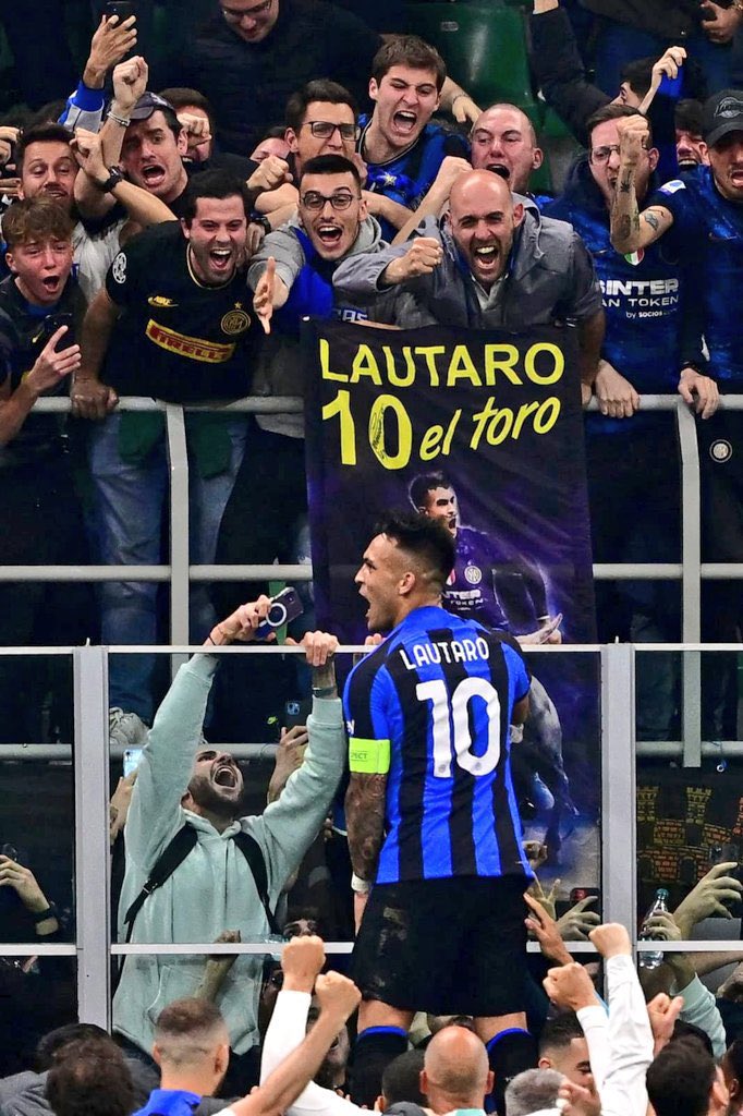 Mexitips1's tweet photo. Si Lautaro Martinez 🇦🇷 anota hoy en la final de la Champions voy a sortear $3,000MX entre los RT🔁 de esta publicación. 

Solo participan seguidores.

#UCLfinal | Manchester City | Inter Milan. https://t.co/DxI1oPGEha